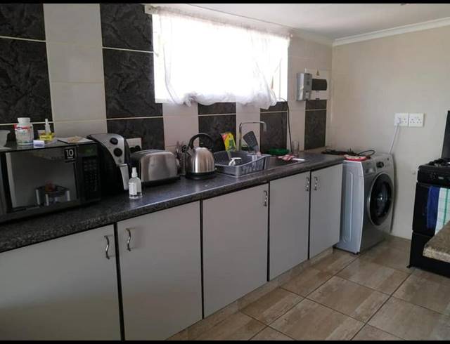 1 BEDROOM PROPERTY TO RENT IN HOMESTEAD